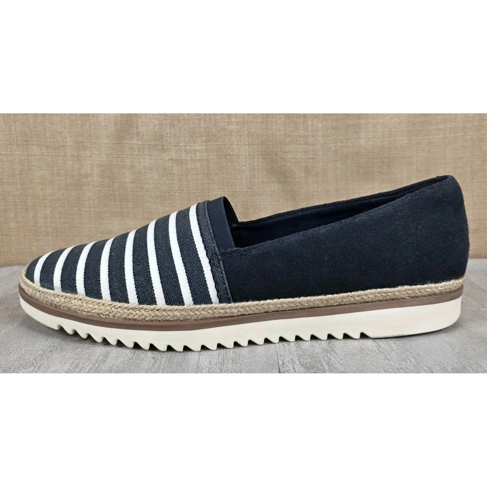 Collection by Clarks‎ Serena Paige Navy Marine Canvas Slip-on Shoes Flats 9M